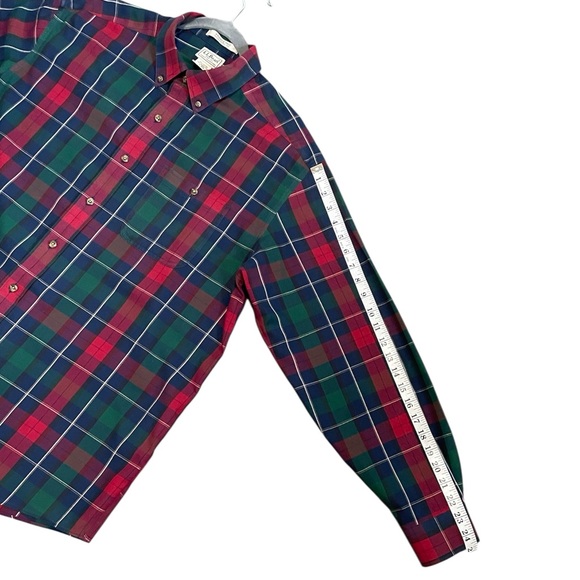 L.L. Bean Men’s Plaid Traditional Fit Button Down Collar
Long-Sleeve Shirt L EUC - Picture 11 of 12